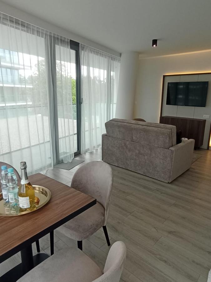 Wave - Sea Salt Apartment - Pools&Spa 米兹多洛杰 外观 照片